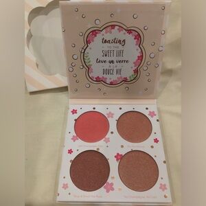 Beauty Bakerie Cotton Candy Champagne Blushlighter Palette